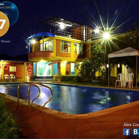 Alex Country House Chachagui ภายนอก รูปภาพ